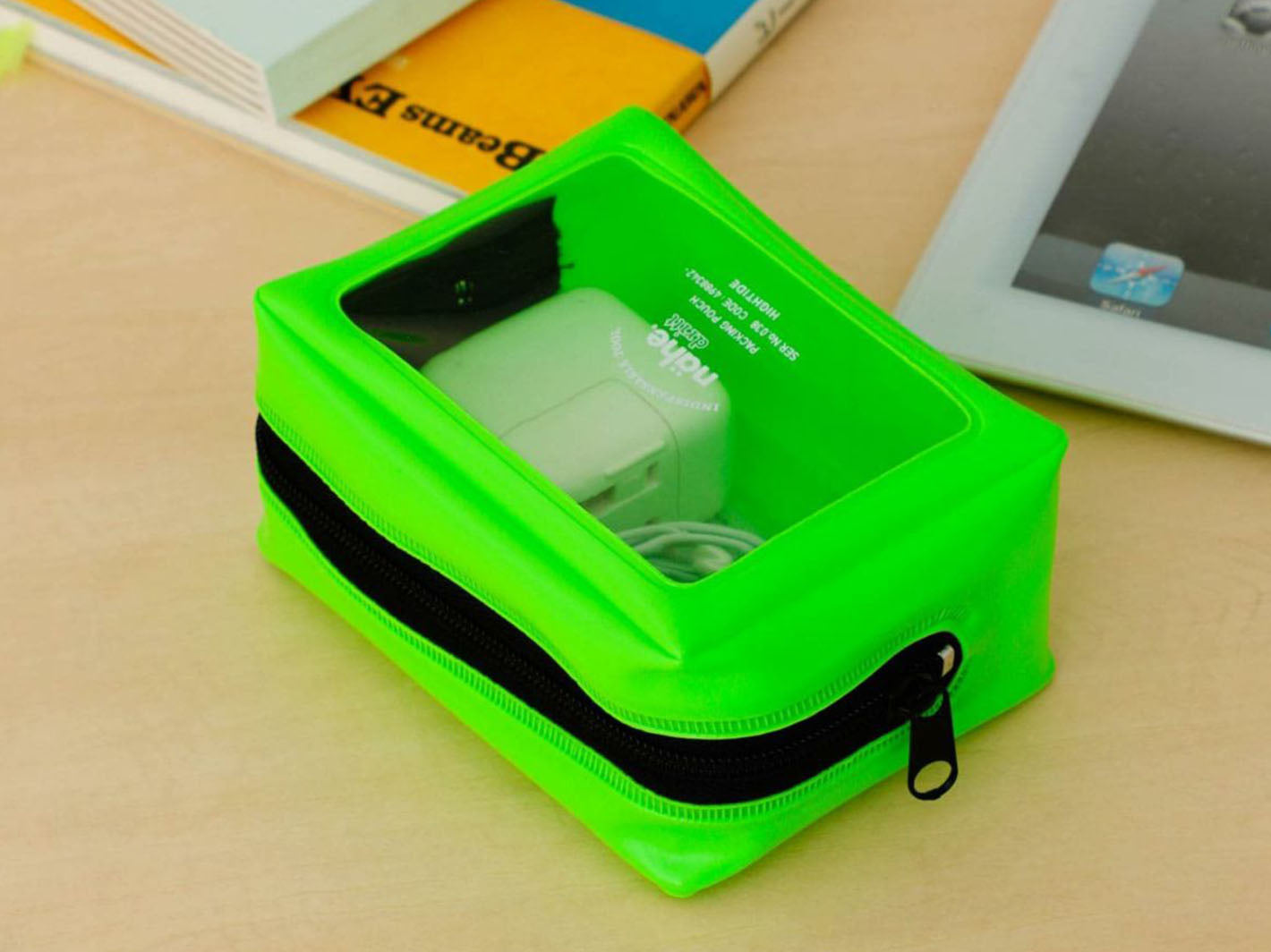Nähe | Packing Pouch SS Neon Green | Misc Store Amsterdam