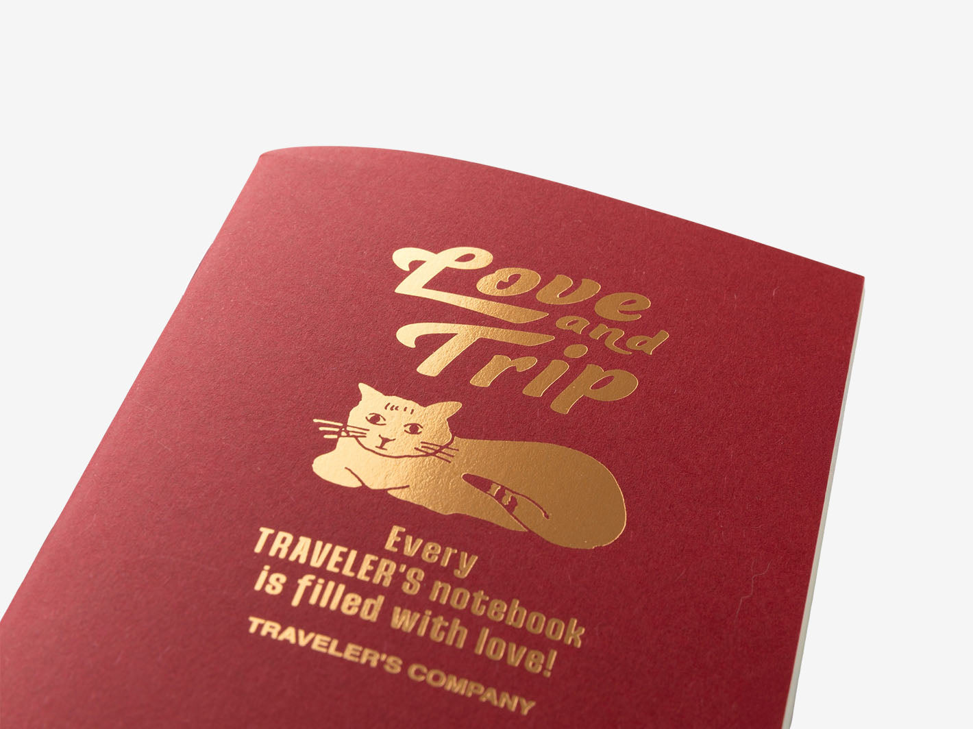 TRAVELER'S notebook Passport Size Refill LOVE AND TRIP Red