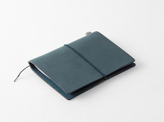 TRAVELER'S notebook Blue Passport Size