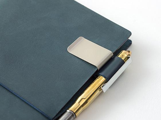 016. Penholder (M) Blue TRAVELER'S notebook