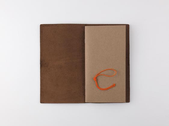 TRAVELER’S notebook Brown